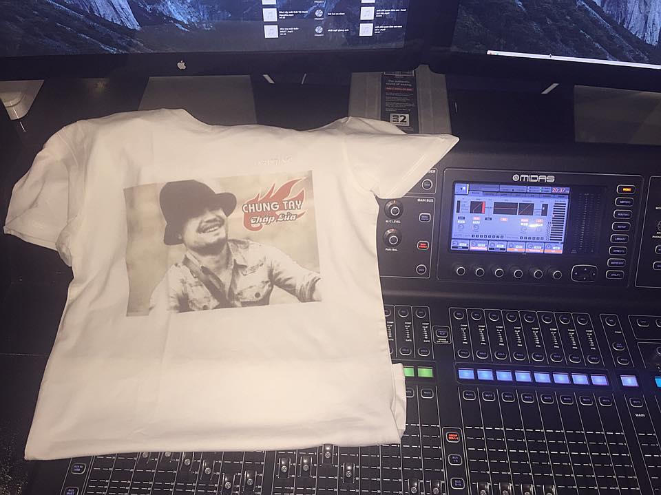 Cùng hát vang 'Đường đến ngày vinh quang' tưởng nhớ rocker Trần Lập